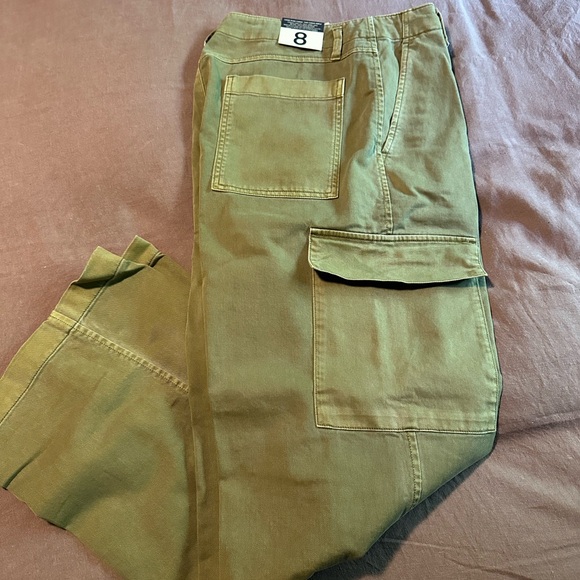 Gap Loose Khaki Cargo NWT - Picture 4 of 5